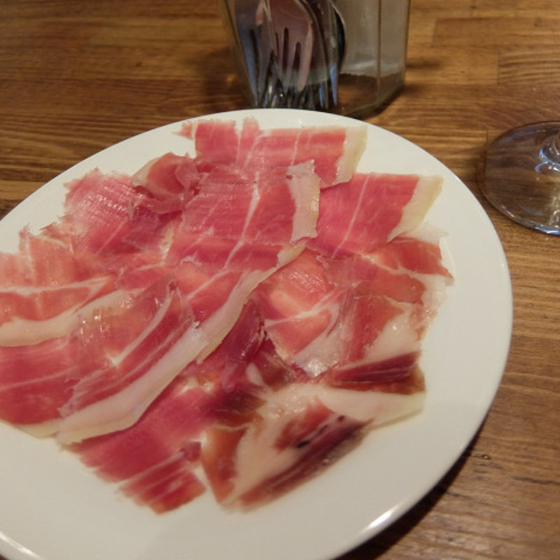 生ハム(鯖寅果実酒商店)