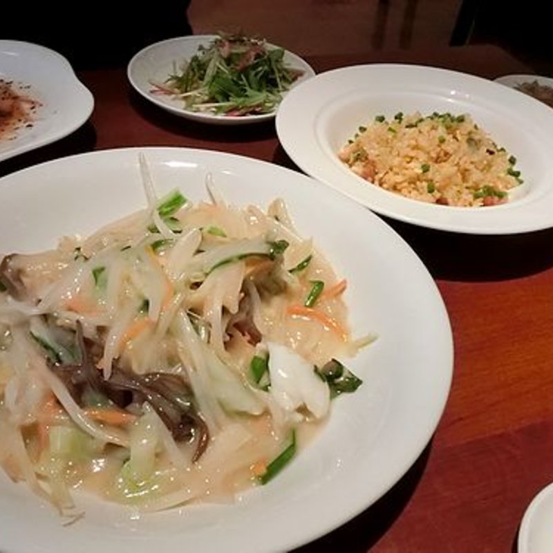 麺ランチ(鴻臚 博多大丸店 （コウロ）)