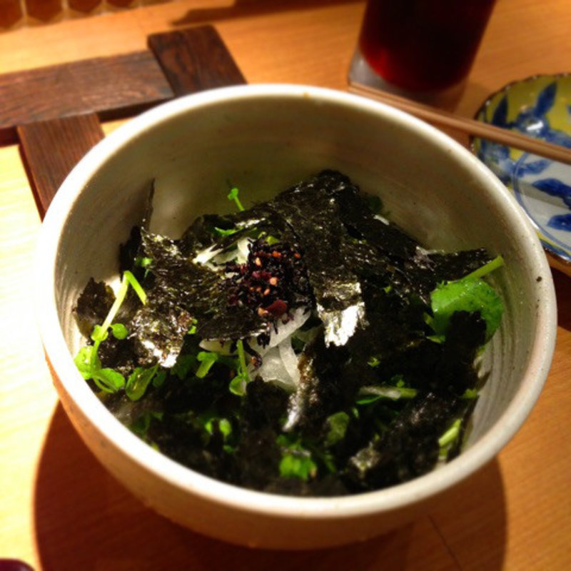 クレソンと梅ひじきサラダ(鶏だしおでん さもん KITTE 名古屋店)