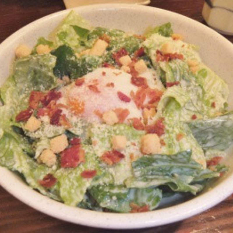 こだわり半熟卵のシーザーサラダ （ハーフサイズ）(鶏ハウス)