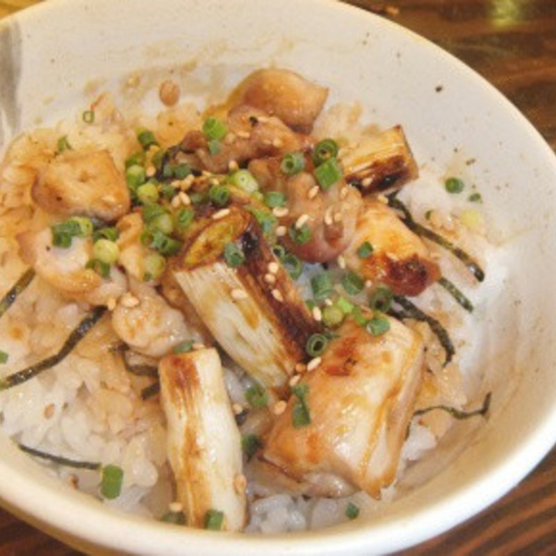 ミニ焼鳥丼(鶏ハウス)