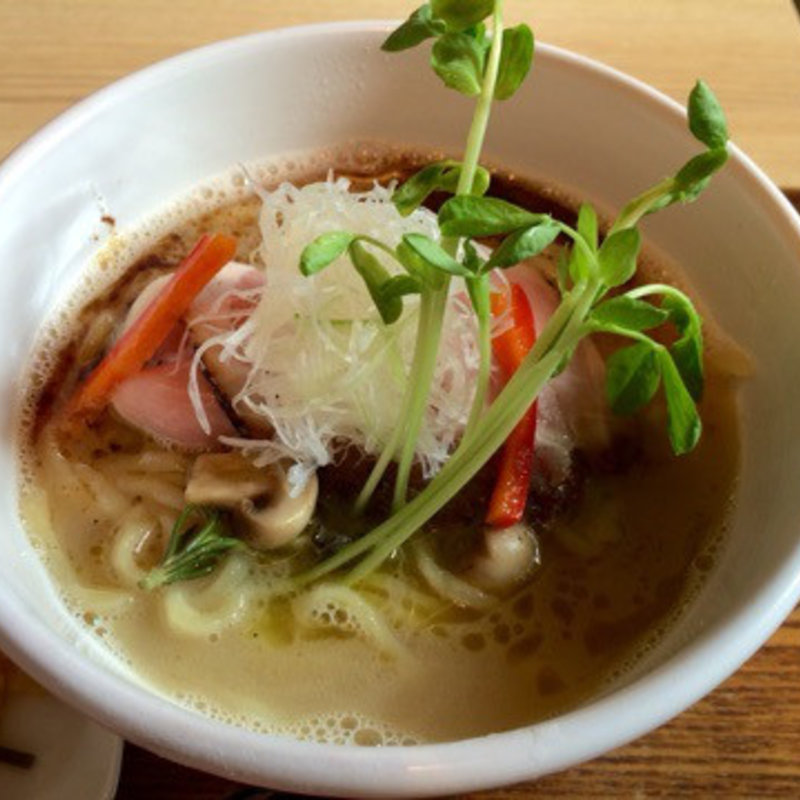 真鯛と牡蠣のシーフードヌードル(麦右衛門 )