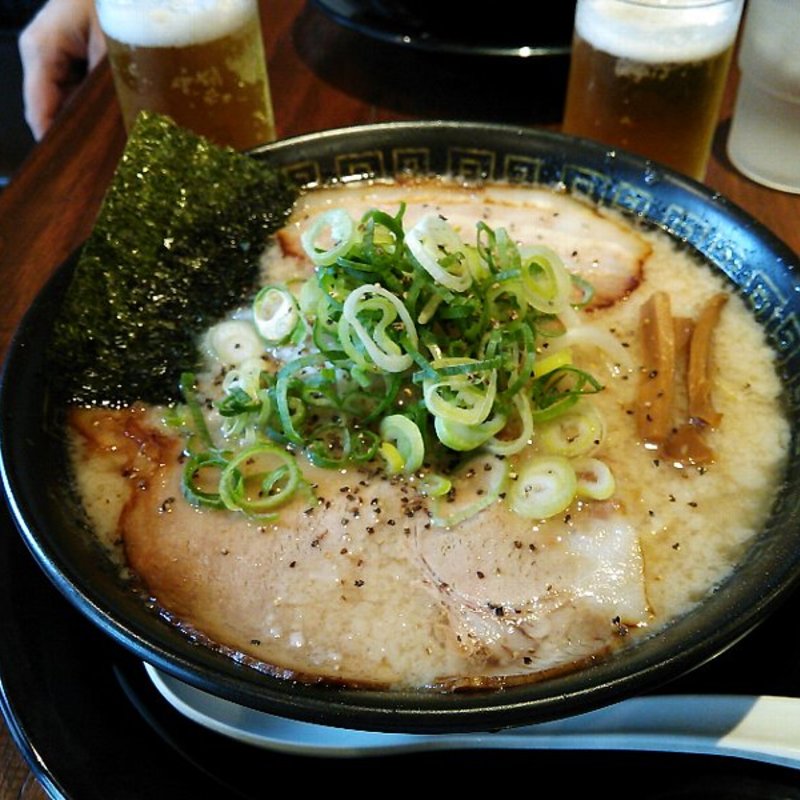 とこ塩豚骨ラーメン極太ドラゴン麺(麦笑 関大駅前店)