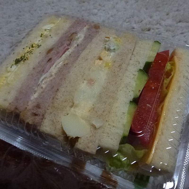 ランチBOX(ますやパン 麦音)