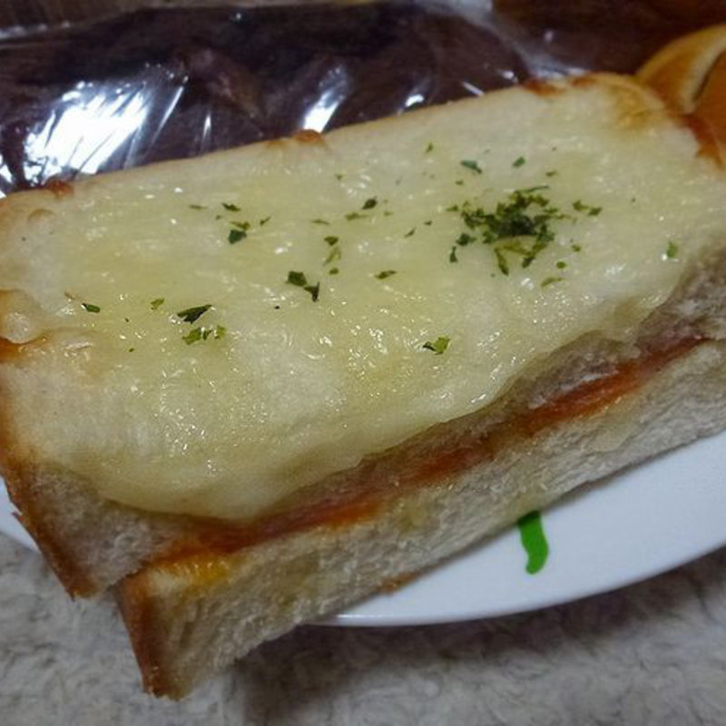 厚切りクロックムッシュ(ますやパン 麦音)