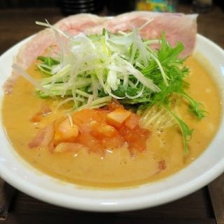 トマトラーメン(麺 チキンヒーロー)