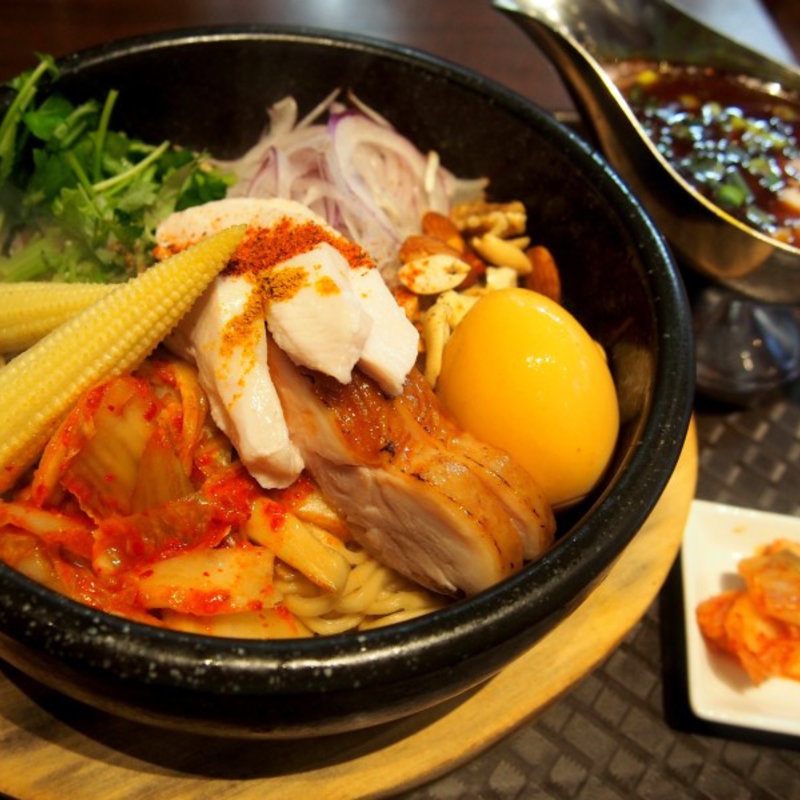 石焼カレー坦々和え麺(麺のようじ)