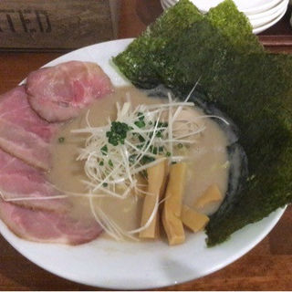 黒S（醤油）(麺バル ３×３ )