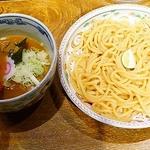 特製つけ麺（極太麺）(麺や 六三六 茶屋町店 )