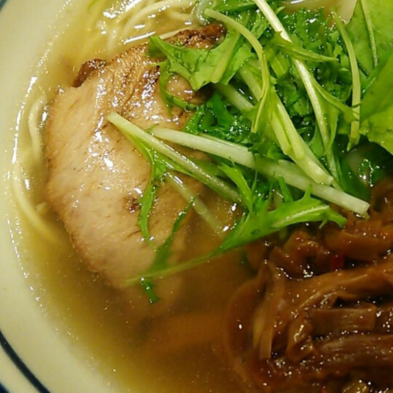 濃厚塩ラーメン(麺一房 )