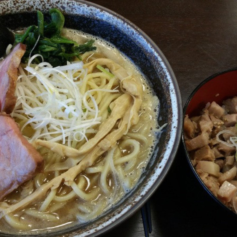 限定の豚節麺。(麺乃 Hou 鳳翔 Sho （メンノ ホウショウ）)