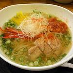 冷やし鶏塩麺(上本町 麺乃家)