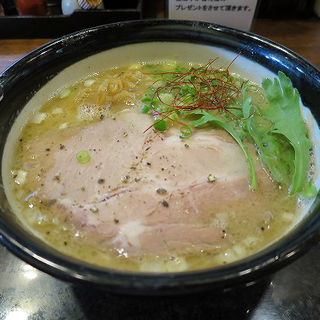 濃厚塩らーめん(上本町 麺乃家)