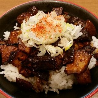 炙り豚丼(麺処 えぐち )