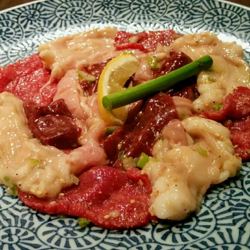 ミックスホルモン(杏樹亭 岸根店)