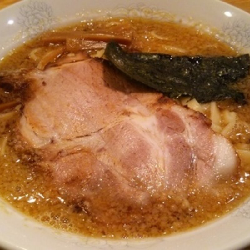 漢の背脂超煮干し中華そば(麺匠 四神伝 （めんしょう ししんでん）)