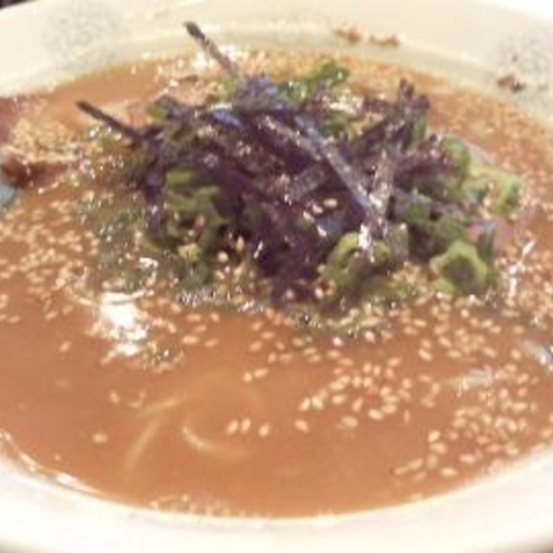 豚骨醤油味(麺匠 四神伝 （めんしょう ししんでん）)