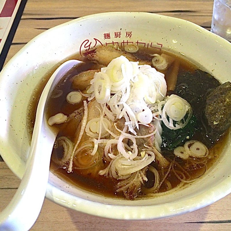 醤油チャーシュー麺(麺厨房 ゆめから)