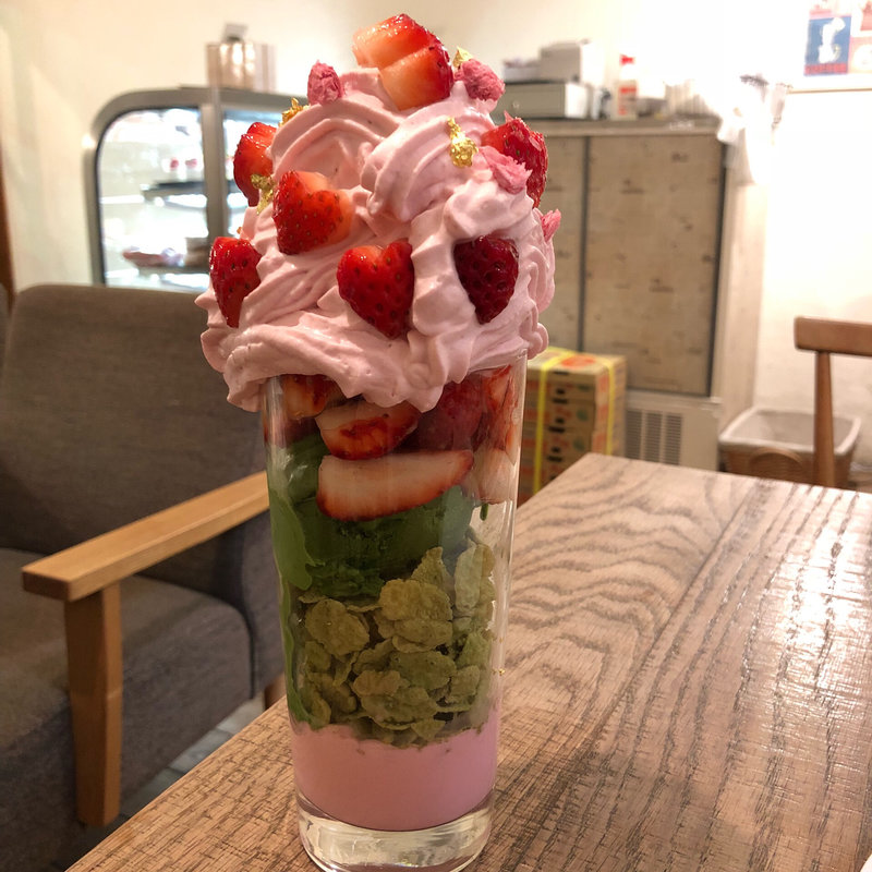 桜パフェ(All Day Dining Hikari)