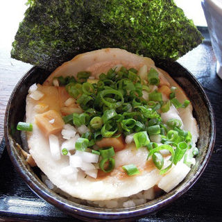 チャーシュー丼(麺家チャクリキ )