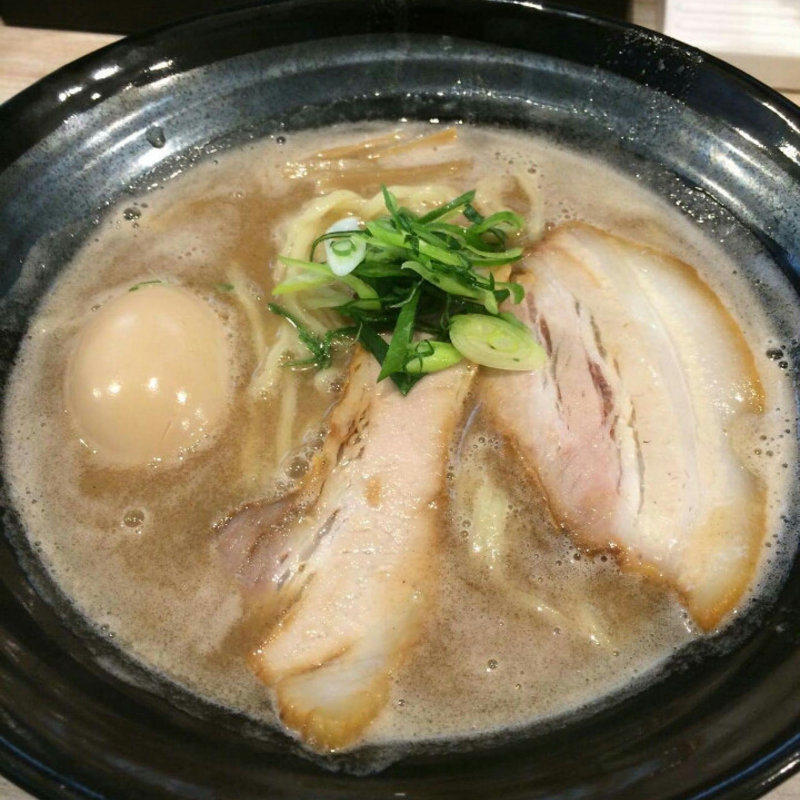 鶏骨そば味卵入り(麺屋 TAKA )