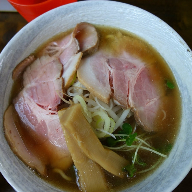 煮干し香るあっさりラーメン+チャーシュー(麺屋 よしすけ )