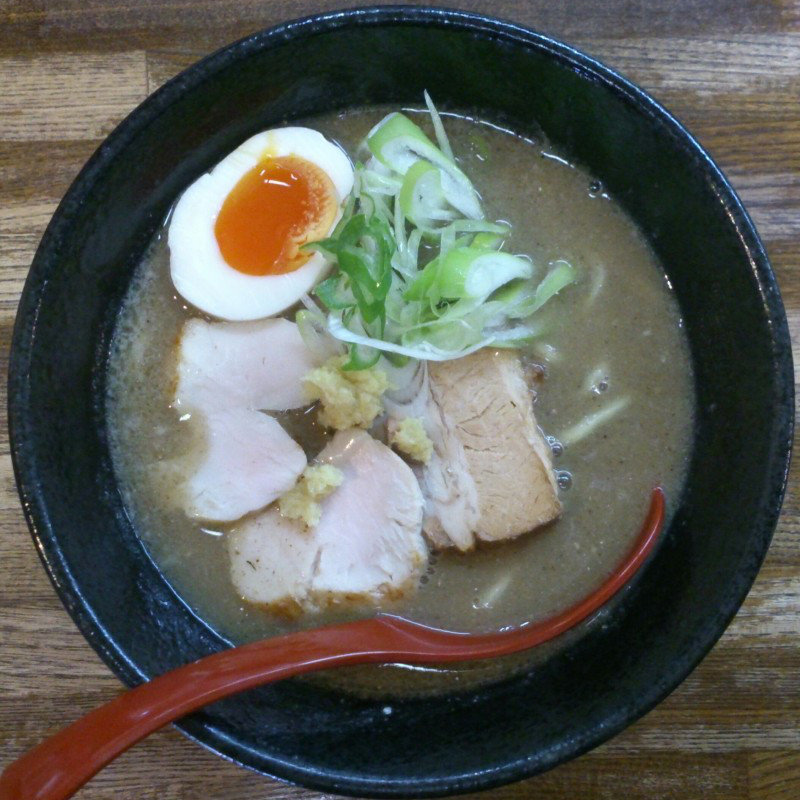 濃厚中華そば(麺屋 一八 （めんや・いっぱち）)