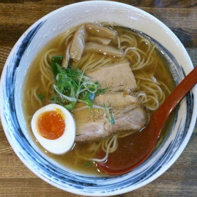 醤油らぁ麺(麺屋 一八 （めんや・いっぱち）)