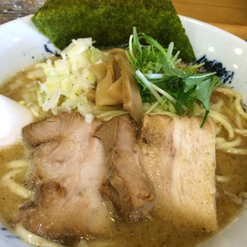 こってりラーメン・塩(麺屋 新三)