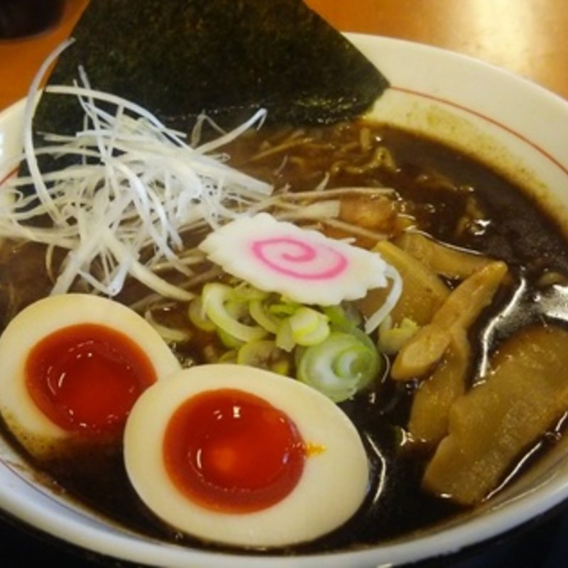 黒らーめん(麺屋うさぎ 泉田中)