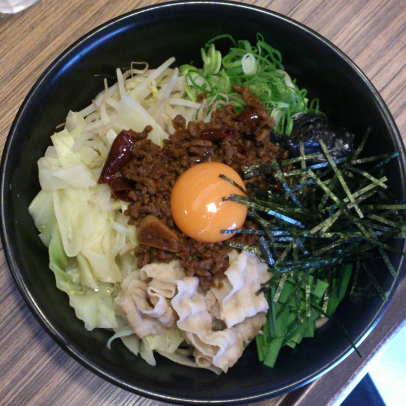 GW限定　ブラック台湾まぜ　舞桜　並(麺屋さくら )