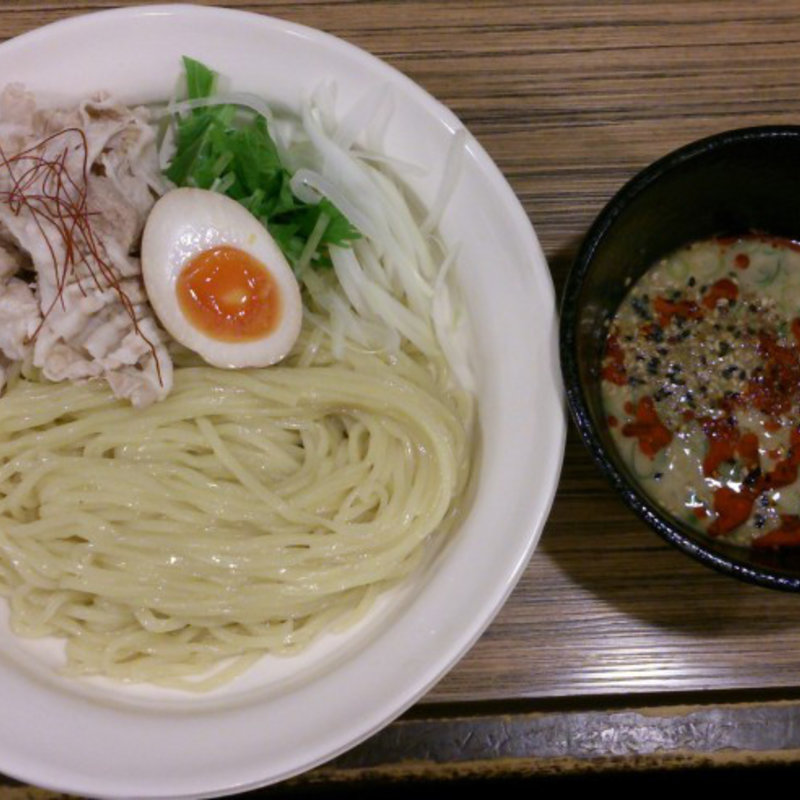 冷しゃぶ担担つけ麺　1．5玉※期間限定(麺屋さくら )