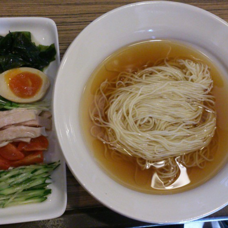 飲み干すスープの冷やし中華　かけStyle(麺屋さくら )