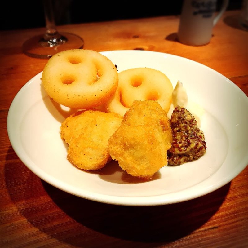 フライドポテト&ナゲット(M.E.S. Cafe & Bar)