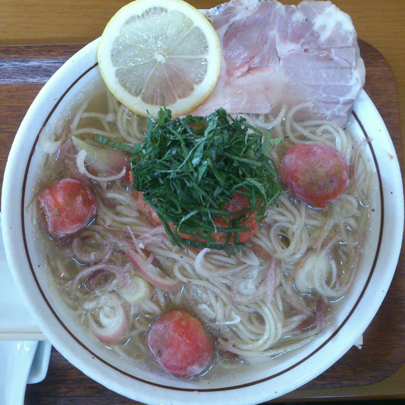 冷たい塩らぅめん　～とまとのヨナナス乗せ～(麺屋三郎 )