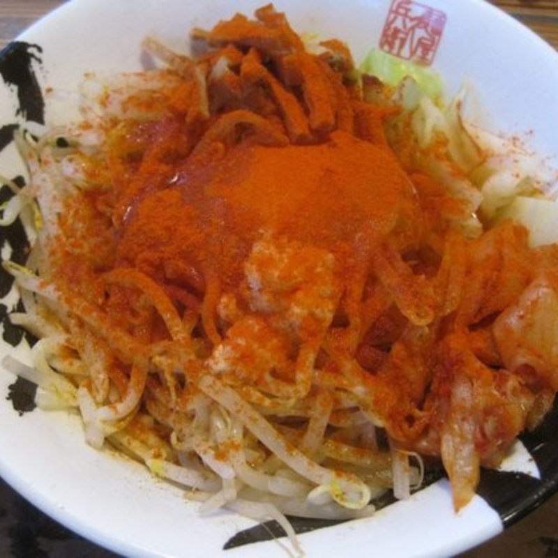 汁なし、ニンニクあり、並盛、トッピングで特製スパイス3辛(麺屋久兵衛  )