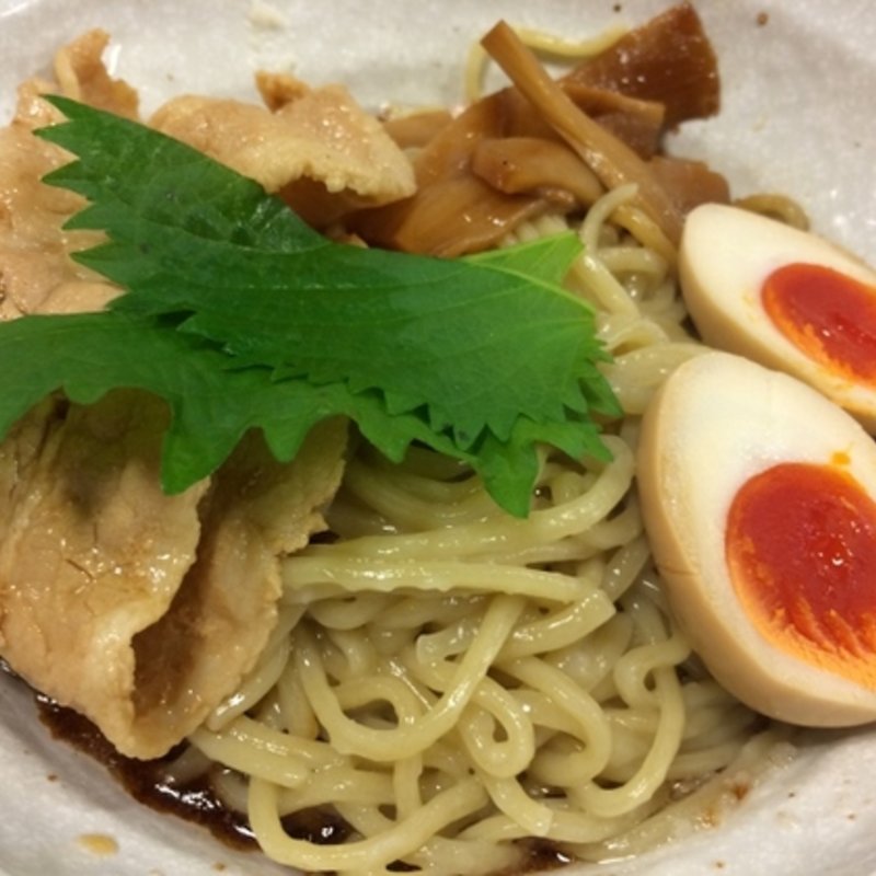 男の混ぜ麺(団長 )
