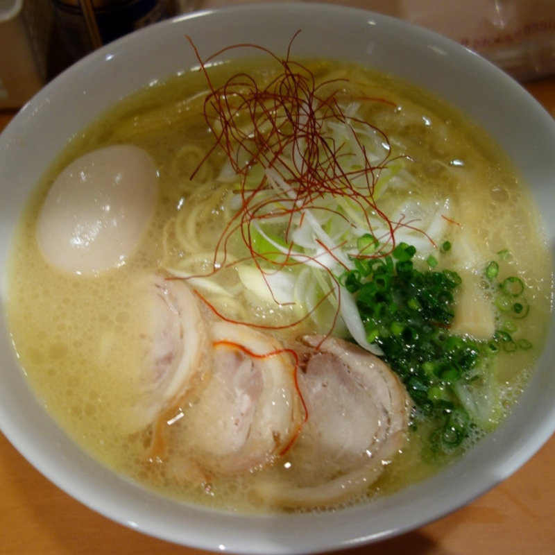 濃厚鶏そば全部入り(麺屋徳)