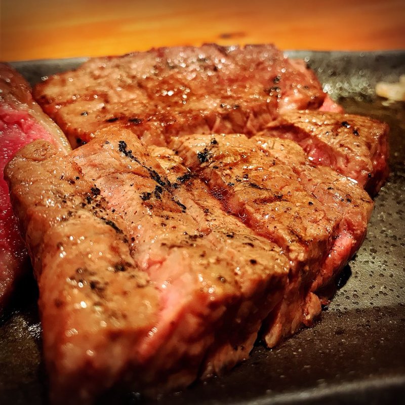 シンシン(M.E.S. Cafe & Bar)