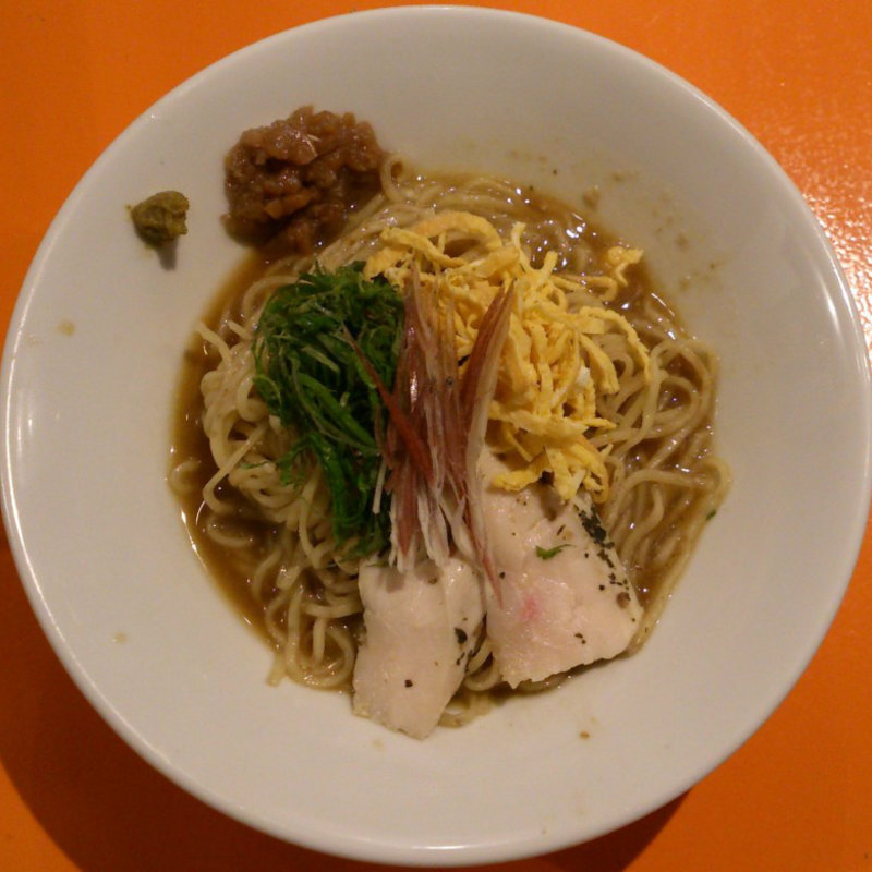 魚介と梅の冷やし中華(麺屋玉ぐすく )