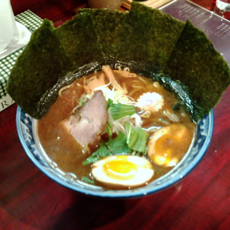 中華玉そば（醤油）(麺屋鎌倉山 )