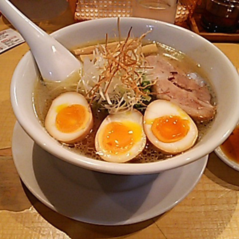 汐らーめん(麺屋雪風)