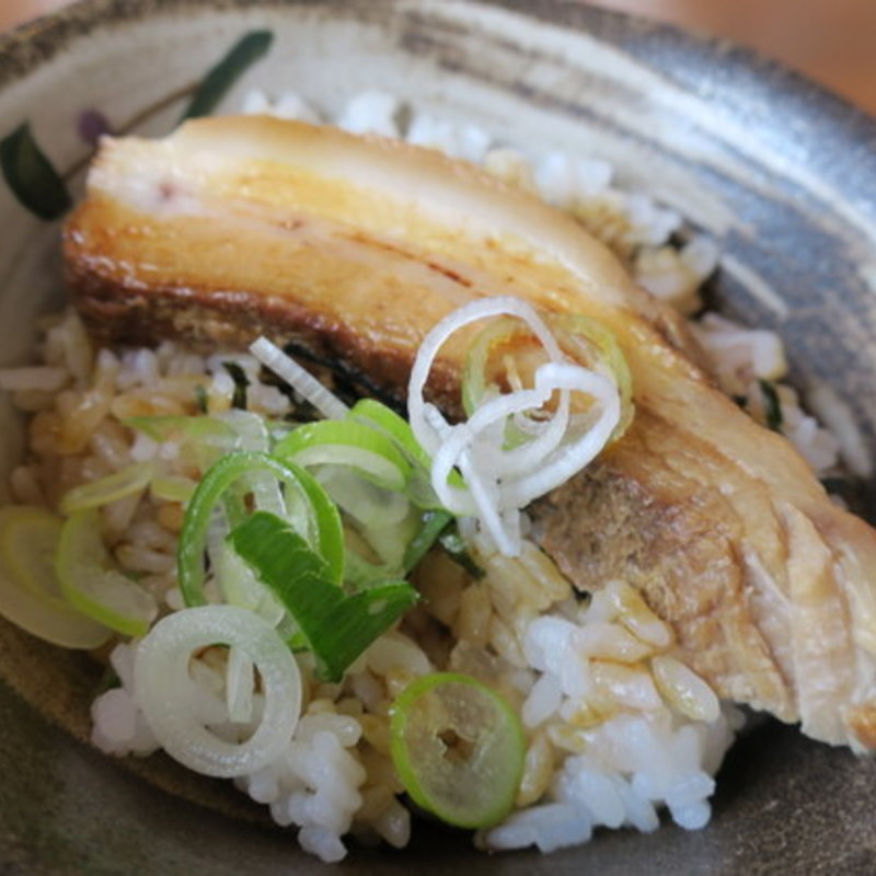 ミニチャーシュー丼(麺工房 かなで )