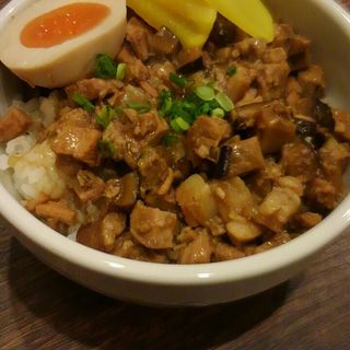ルーローハン(麺線屋 formosa)