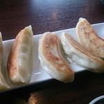 餃子(麺道 麒麟児)