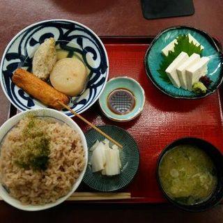 茶飯定食(黒百合 （くろゆり）)