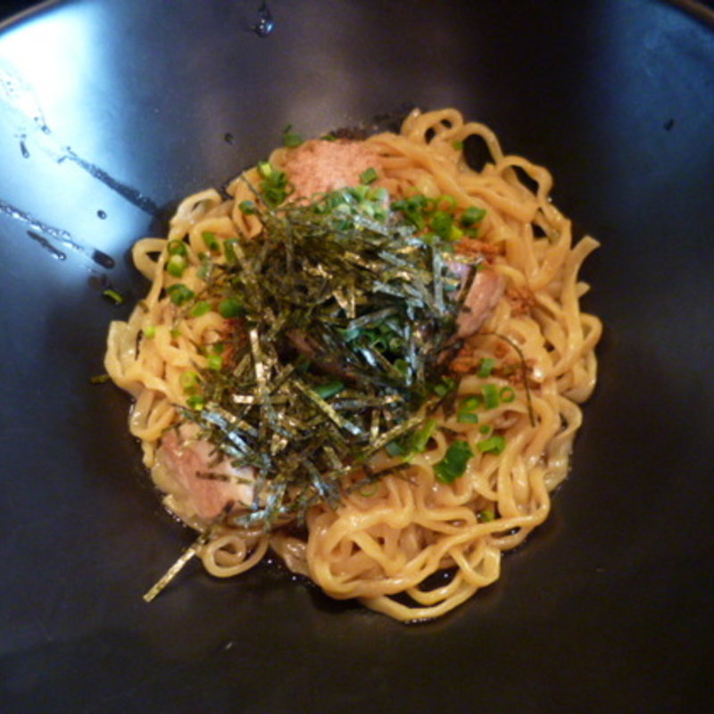 黒蠍風まぜそば(黒蠍 （クロカツ）)