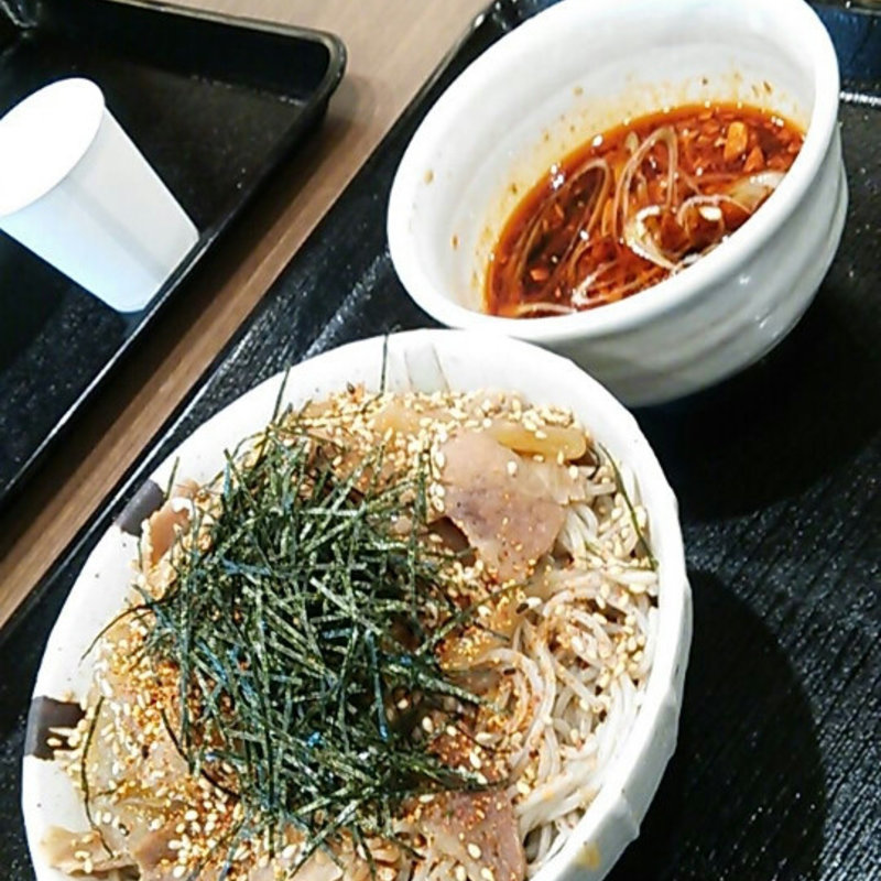 特盛肉辛そば(鼓 （ツヅミ）)