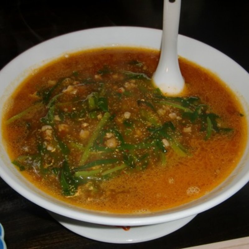 担々麺(龍愛餐館 （ロンアイサイカン）)