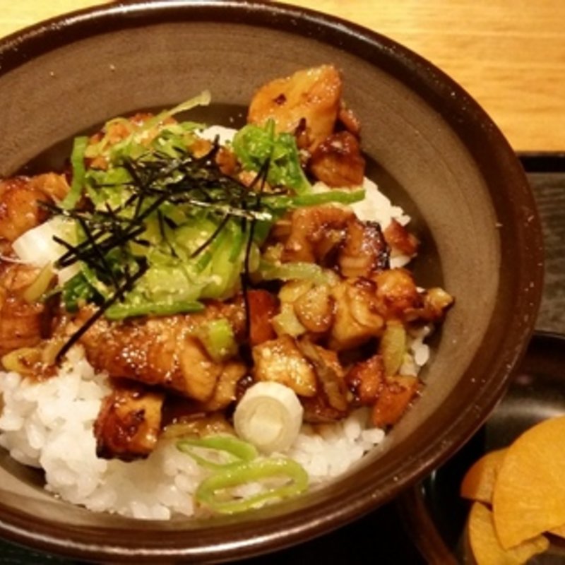 チャーシュー丼(龍旗信 本店)